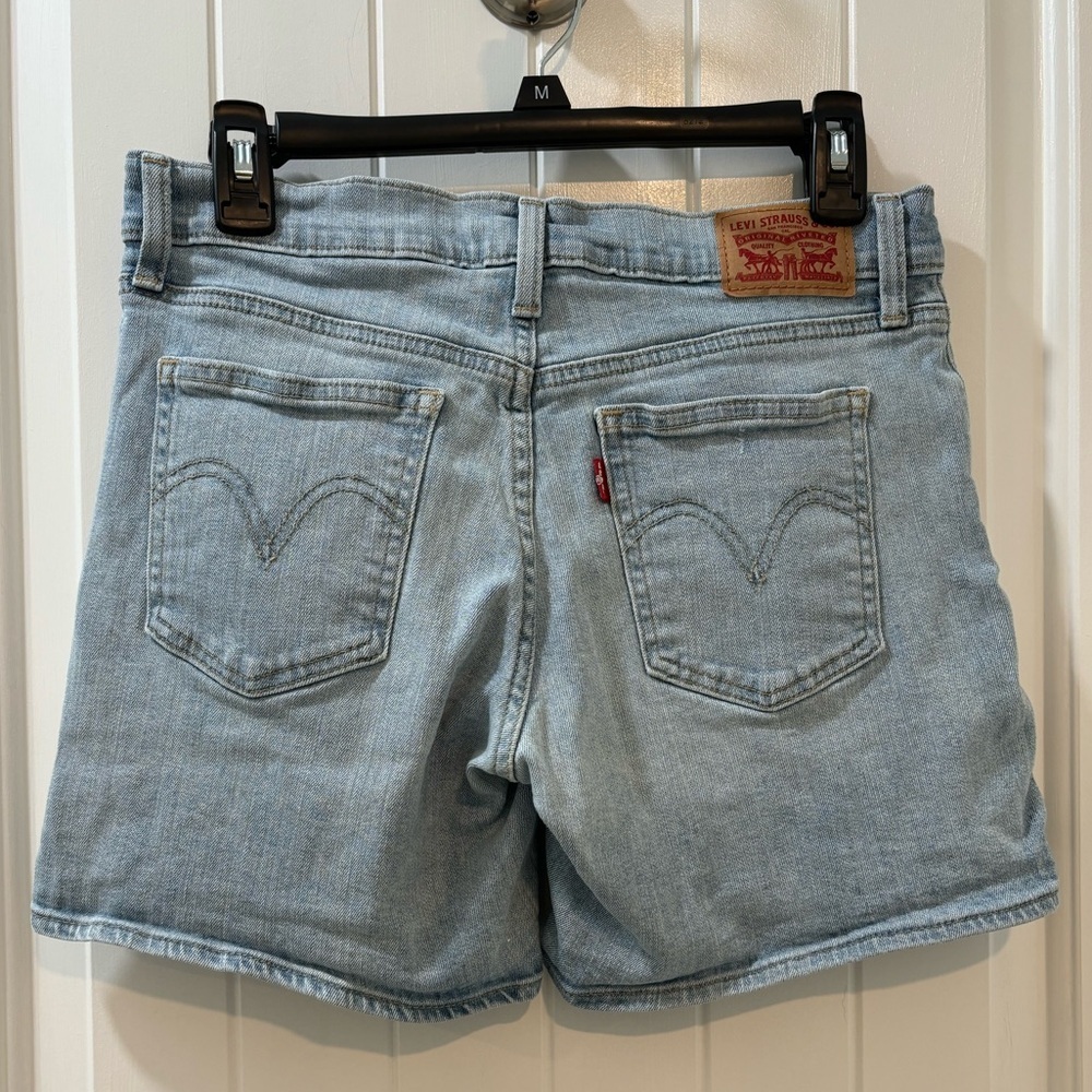Levi’s - Shorts - Picture 3 of 5